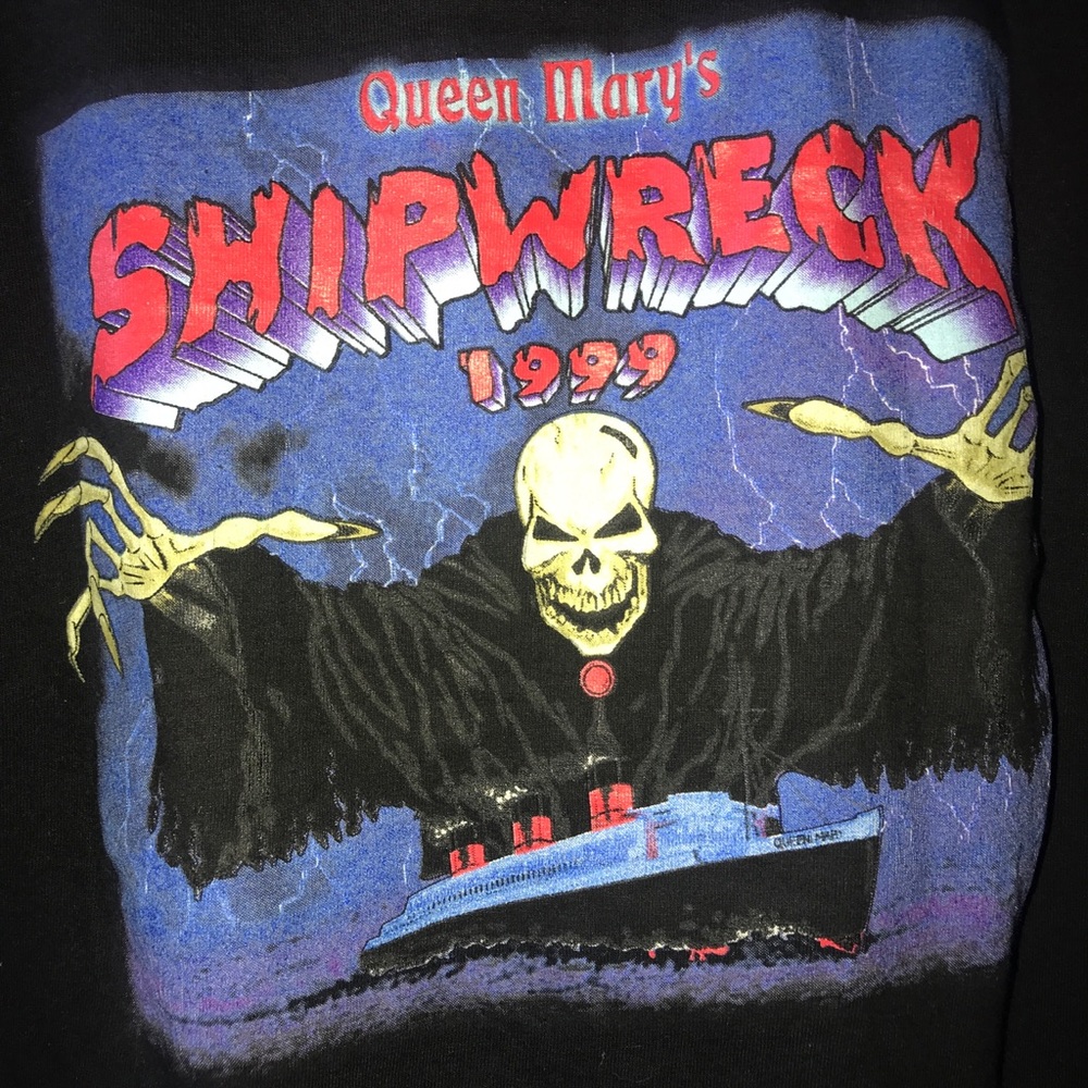 Queen Mary’s SHIPWRECK 1999 5th Annual Terror Fest Large black Tshirt